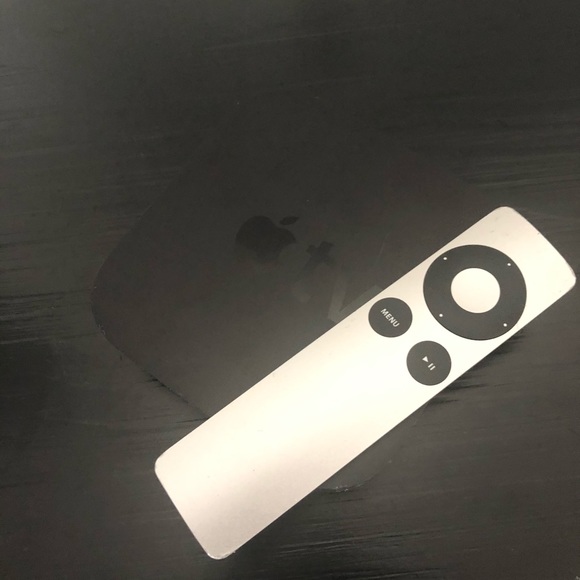 Apple TV - Picture 2 of 3